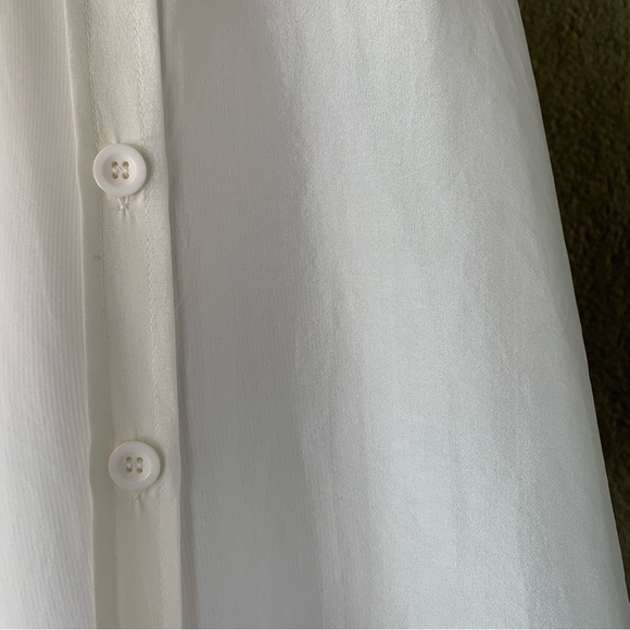 “Bass” Ivory Silk Button Down Shirt size XL - Picture 9 of 10